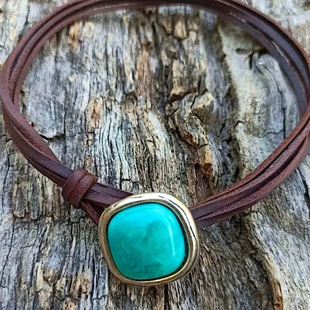 Boho Vintage Turquoise Pendant Choker, Bohemian, Vacation, Leather Cord, Sale